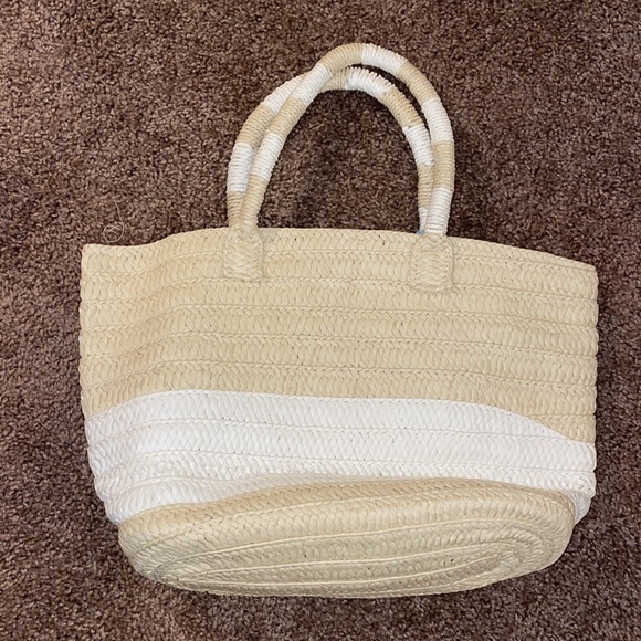 Altru Tote - Picture 3 of 8